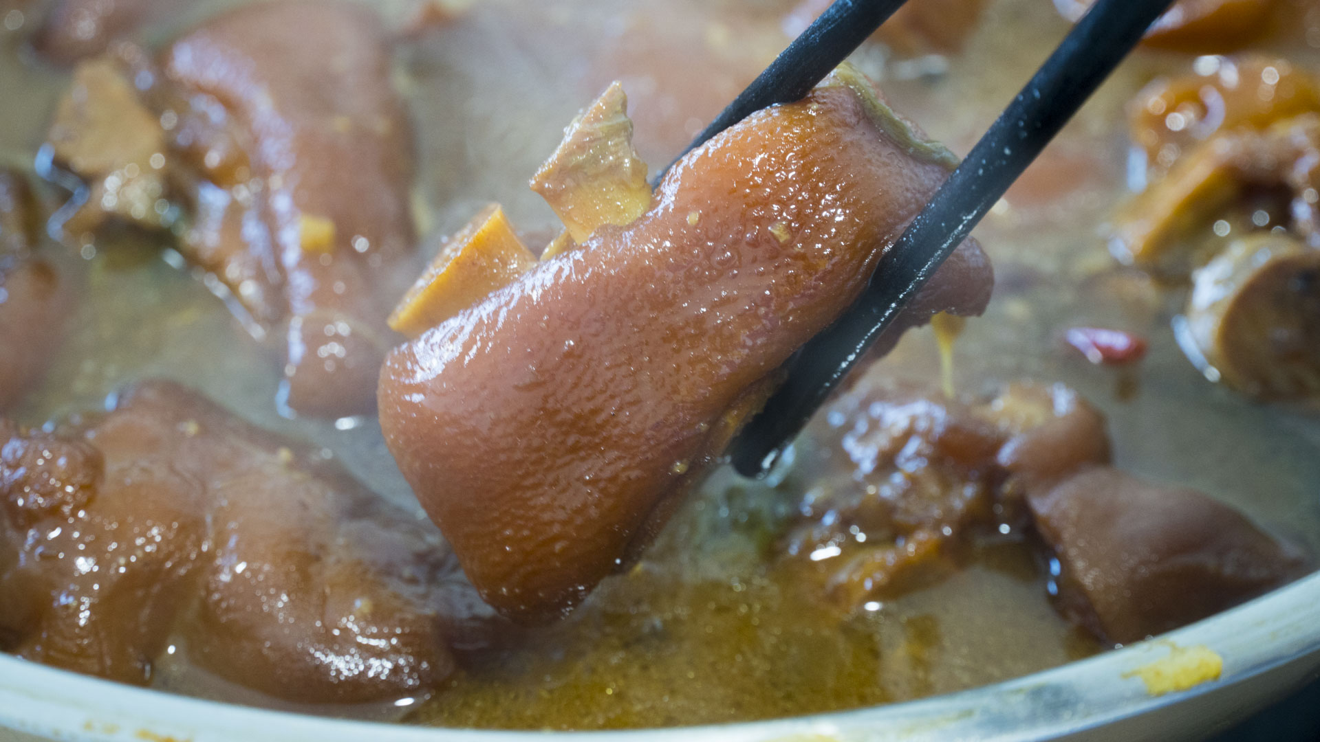 女性多吃这6种食物既美容又养生,女人不舍得花钱吃饭怎么办