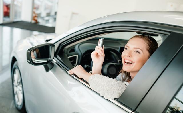 为什么很多车愿意卖废铁也不报废,为什么车子不愿意报废