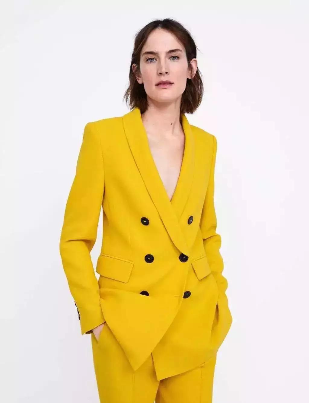 正确涂口红的视频,口红正确涂法不沾杯