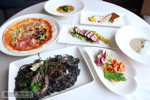 钟南山院士推荐晚餐,晚饭决定疾病和长寿