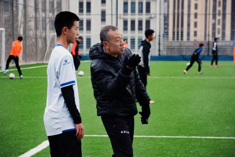 祝贺青岛海牛时隔九年重返中超,中乙青岛海牛近况