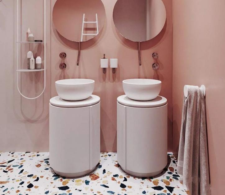 客厅最新流行的水泥地面水磨石,现在还流行水磨石地面吗