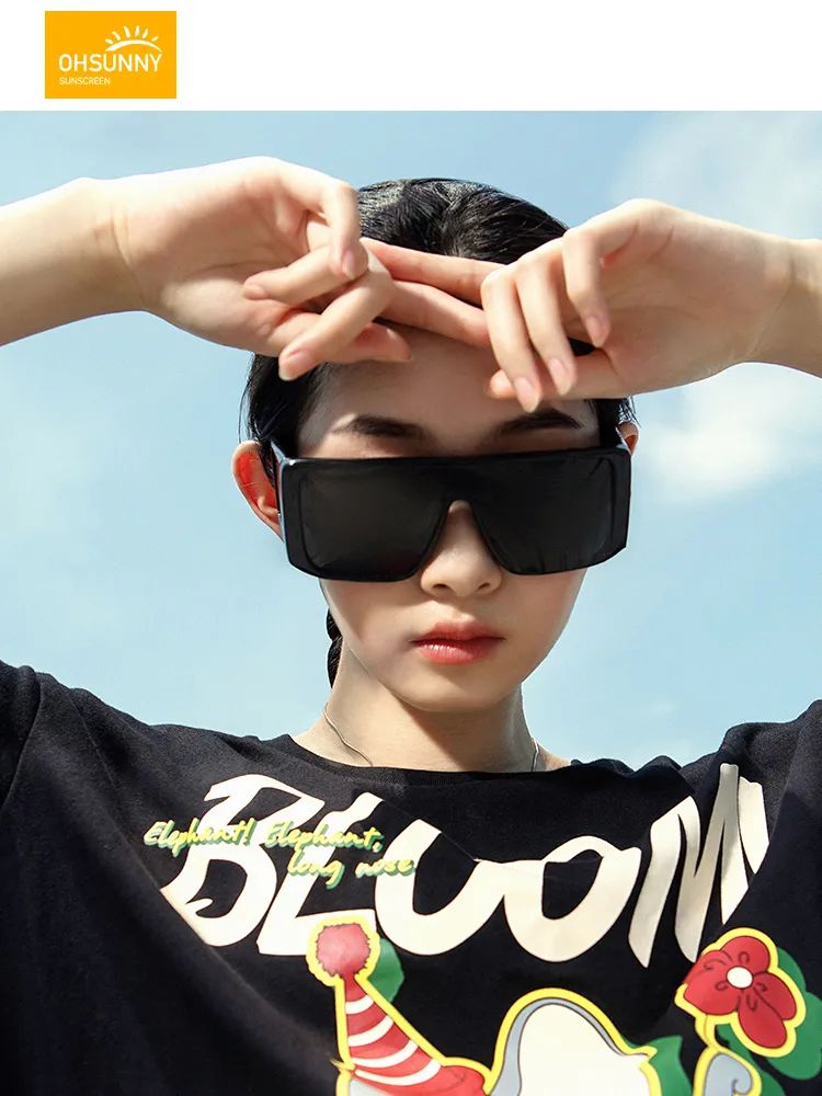 太阳看到都害怕的防晒好物，回头率百分百，赶紧买起来吧