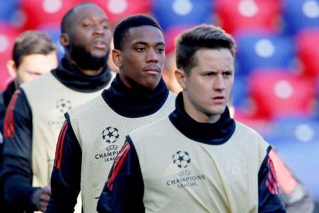 钝刀出鞘,竟是妖