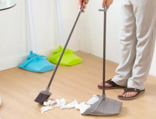 清理扫把的妙招,清理顽固污渍的扫把