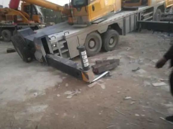 吊车大臂伸缩油缸弯曲严重会断吗,吊车油缸弯