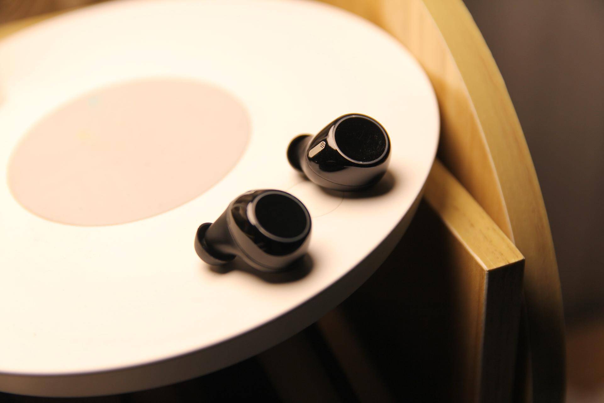 苹果手机真无线降噪蓝牙耳机推荐,南卡蓝牙耳机和苹果二代对比