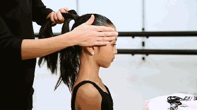 法式芭蕾头发怎么盘,如何盘芭蕾头发