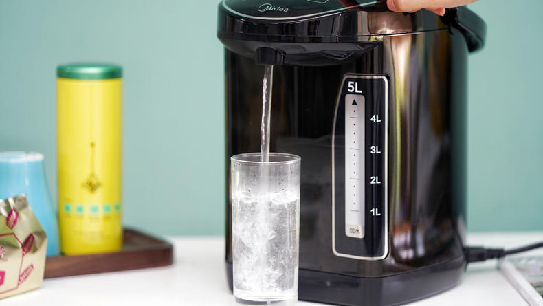 电水壶真的能除氯吗 (美的电热水壶除氯除杂质吗)