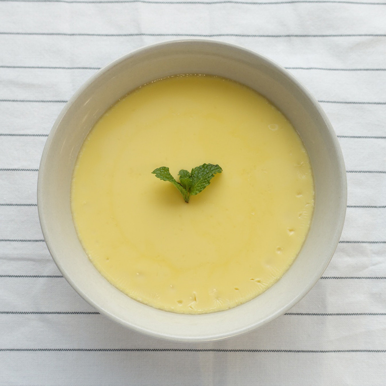 水波蛋｜微波炉水波蛋流心滑溜溜，45秒完成不爆炸关键是这样做