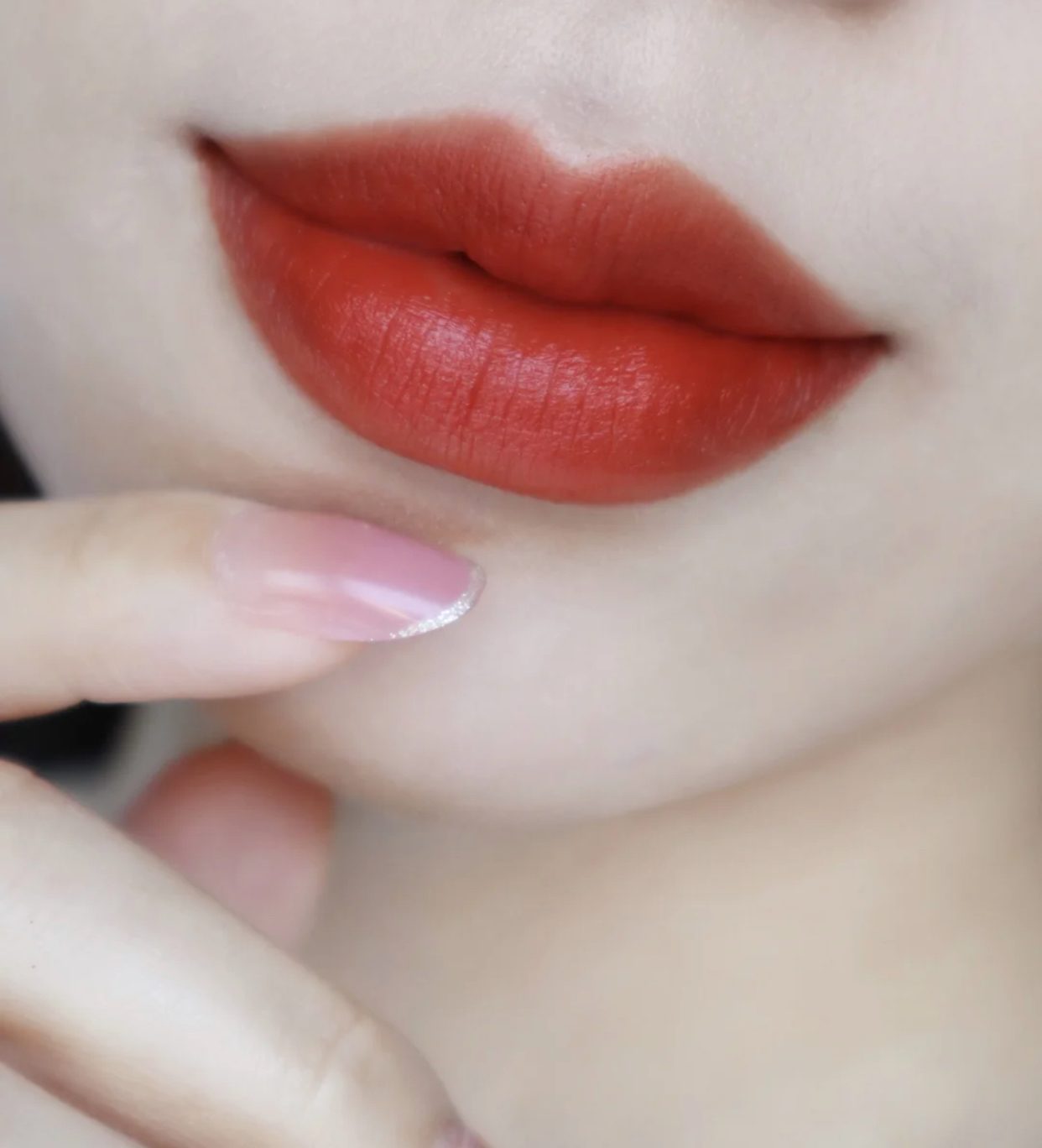 3cemurmuring口红适合黄皮吗,什么牌子口红颜色黄皮显白