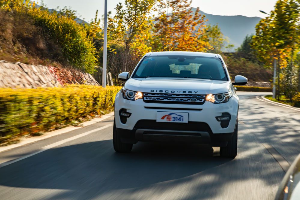 路虎发现神行改发现运动违法吗,发现神行改牛栏杠