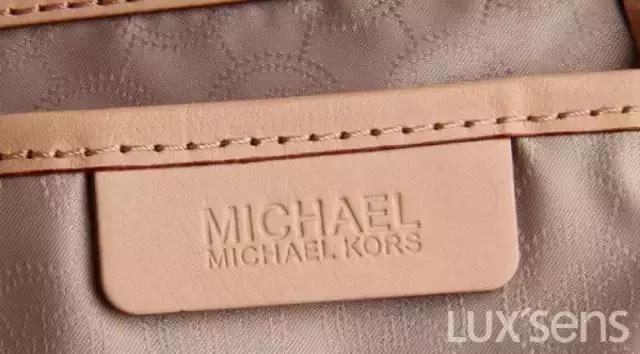 mk包包真假鉴别风琴包,mk包包如何辨真假