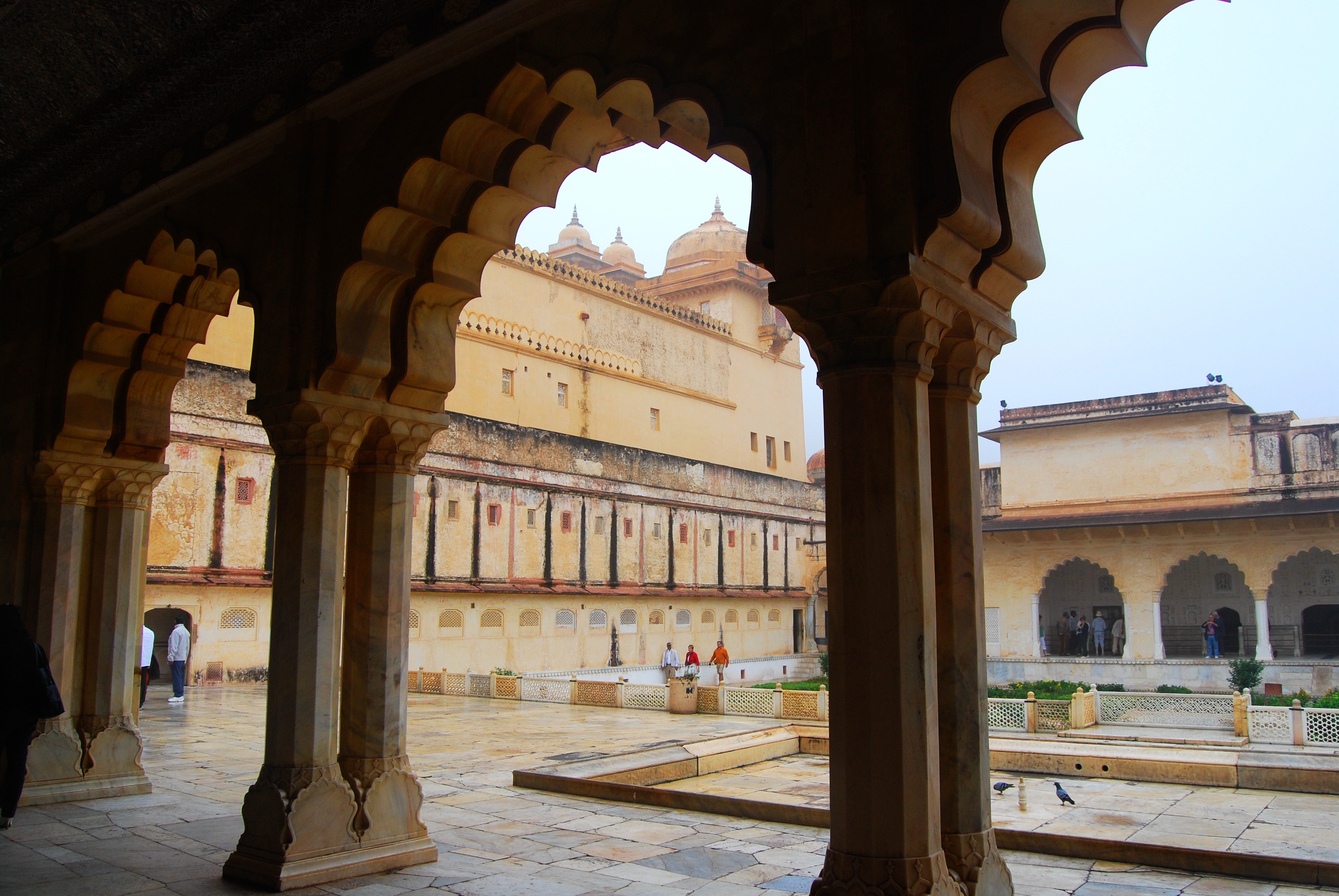 琥珀堡皇宫图片,琥珀堡镜宫