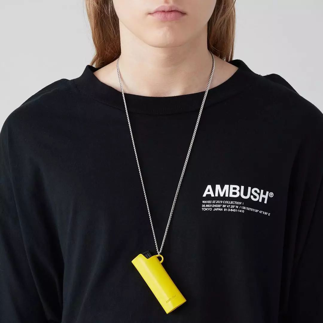 还在买阿迪耐克吗,ambush经典款