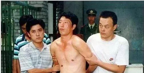 中国严打有几次,中国历史上的三次严打