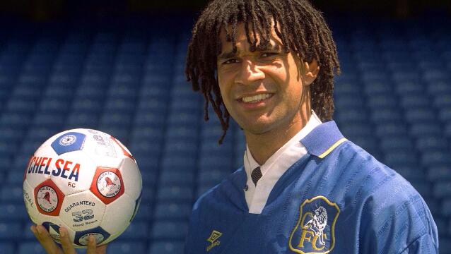 历史上4月21日足球大事件,历史上的今天足球