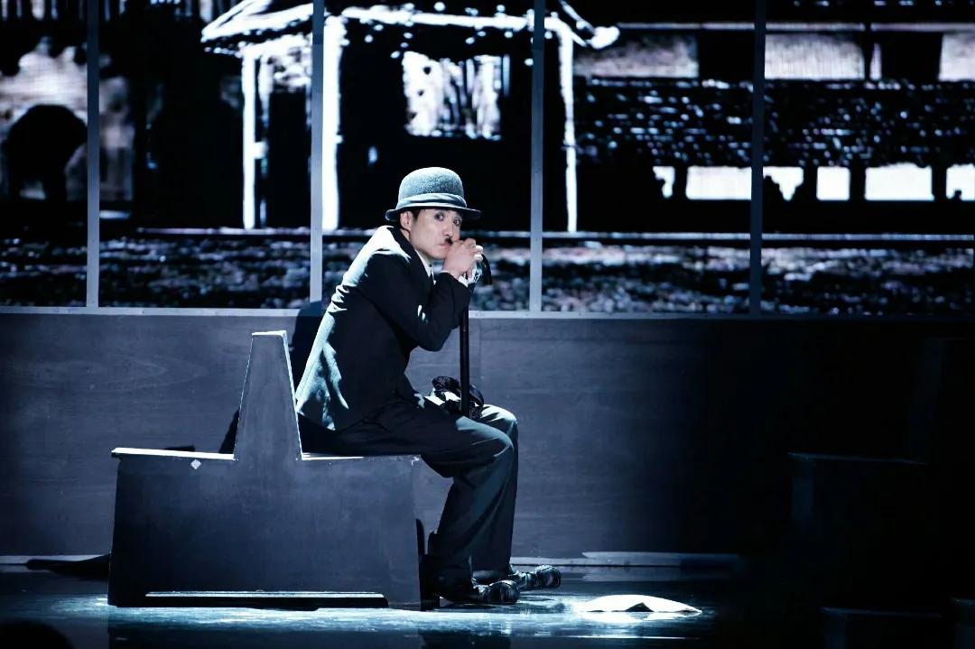 沈腾小时候最新视频,沈腾小时候照片