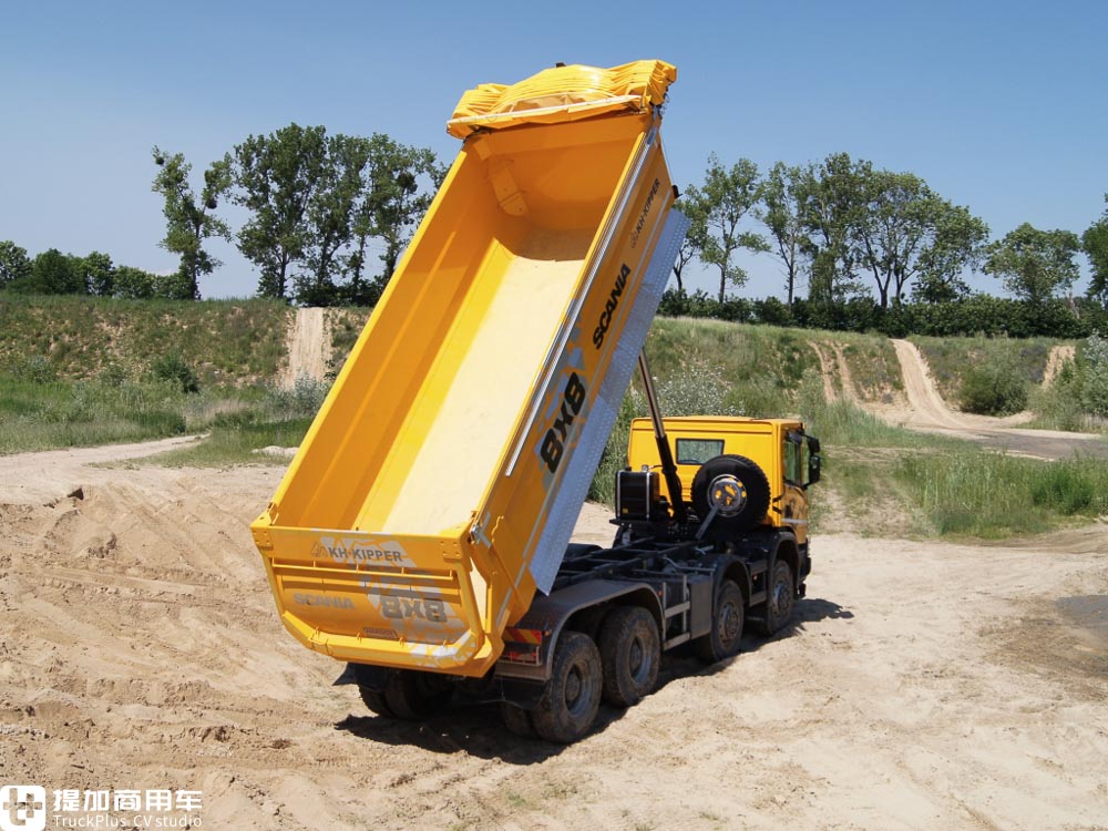 8x8斯堪尼亚,8x8是几驱