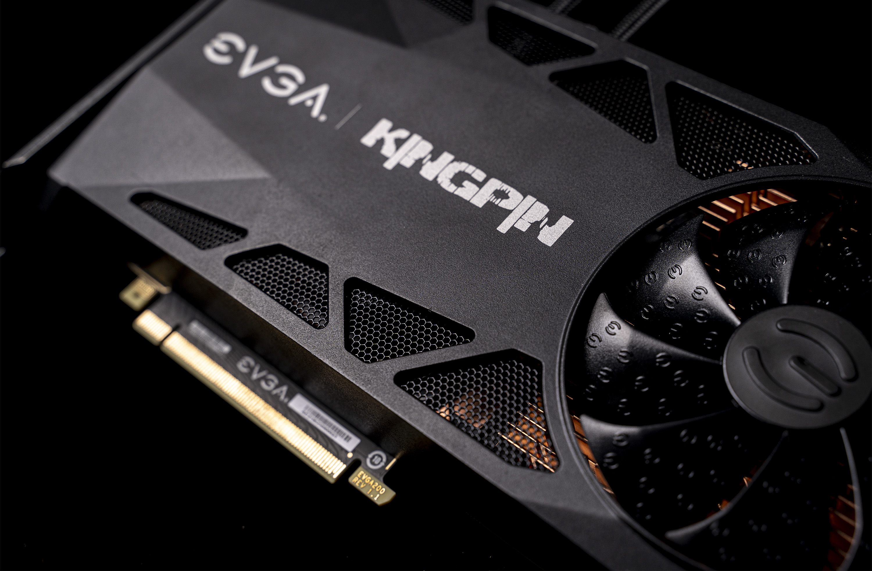 联力鬼斧机箱使用感受,联力鬼斧机箱装机配件推荐