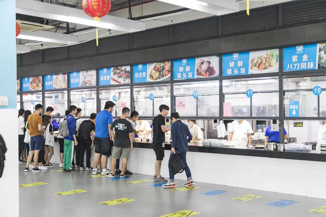 深圳有个建在“空中”的大学，拍照美到爆！