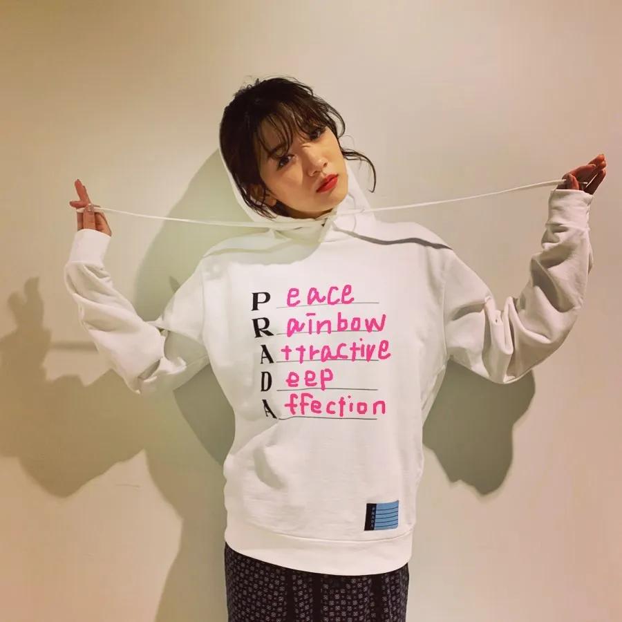 韩国今年流行什么卫衣色,韩国小众平价卫衣