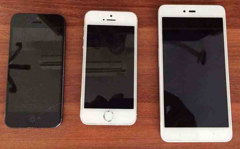 旧手机当行车记录仪可行吗?5部手机实测,终于得到了答案