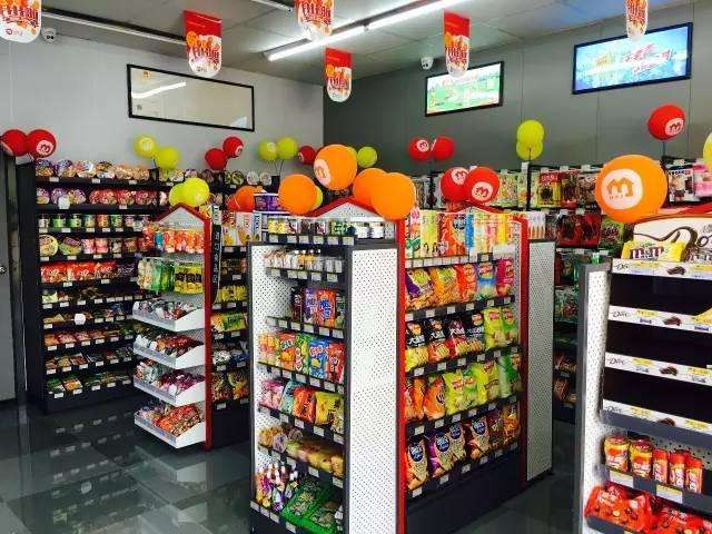 这个便利店价格贵顾客少，为什么还能全国开16000家？