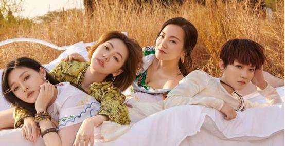 范晓萱怎样走出抑郁,范晓萱42岁却仍有24岁的少女感