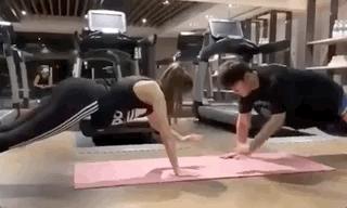 顶流恋情被曝,顶流情侣官宣结婚