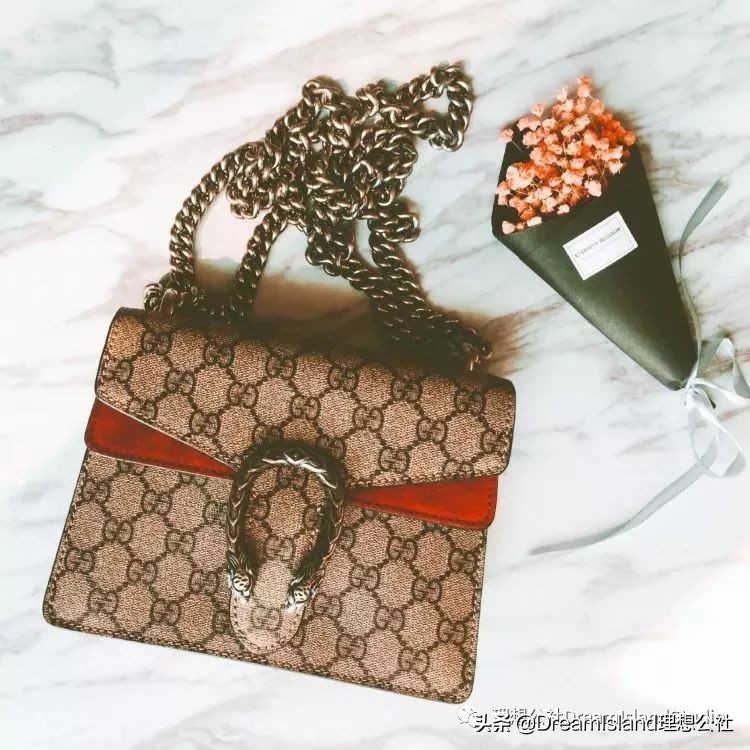 推荐几款适合女生的小包包,想买一款适合的小包包