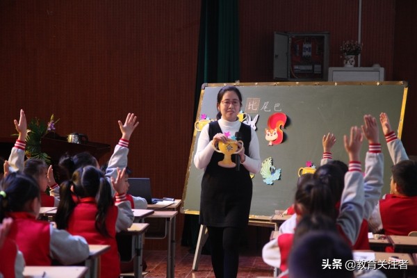 郑州昆丽河小学风采,郑东新区昆丽河小学2014届