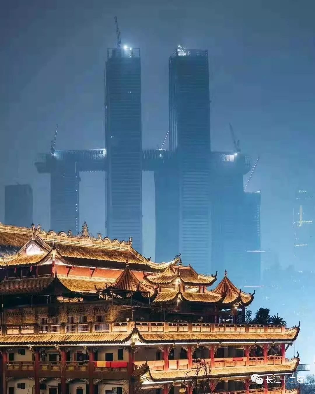 灯火阑珊——朝天门