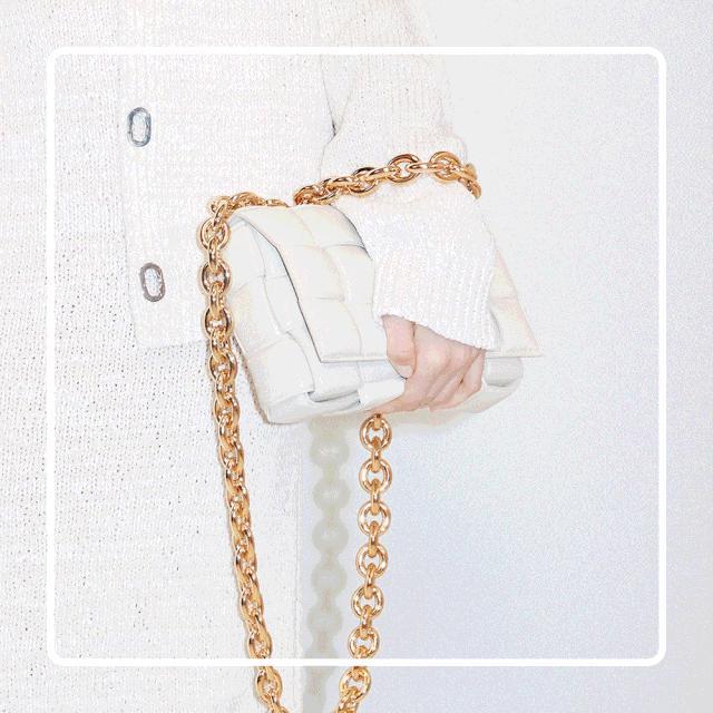 lv斜挎好看的包有哪些,lv经典款包搭配