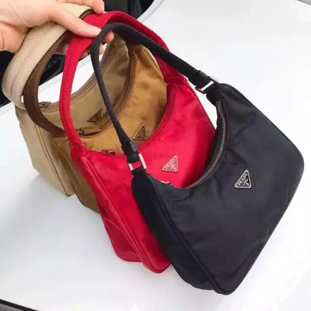 时尚圈中古包如何成为潮流,复古包潮流又转回来了