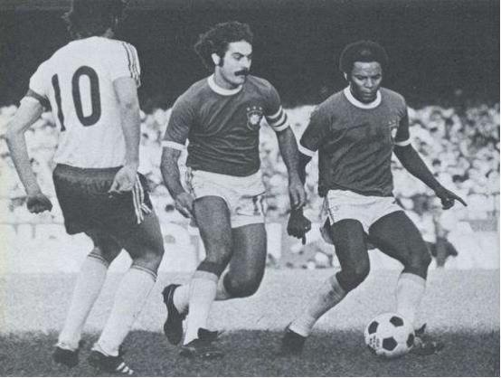 牛尾巴过人马拉多纳,牛尾巴过人罗纳尔多