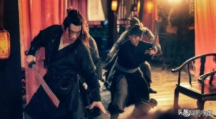 丁海峰为了演武松天天练肌肉,52岁丁海峰再演武松视频