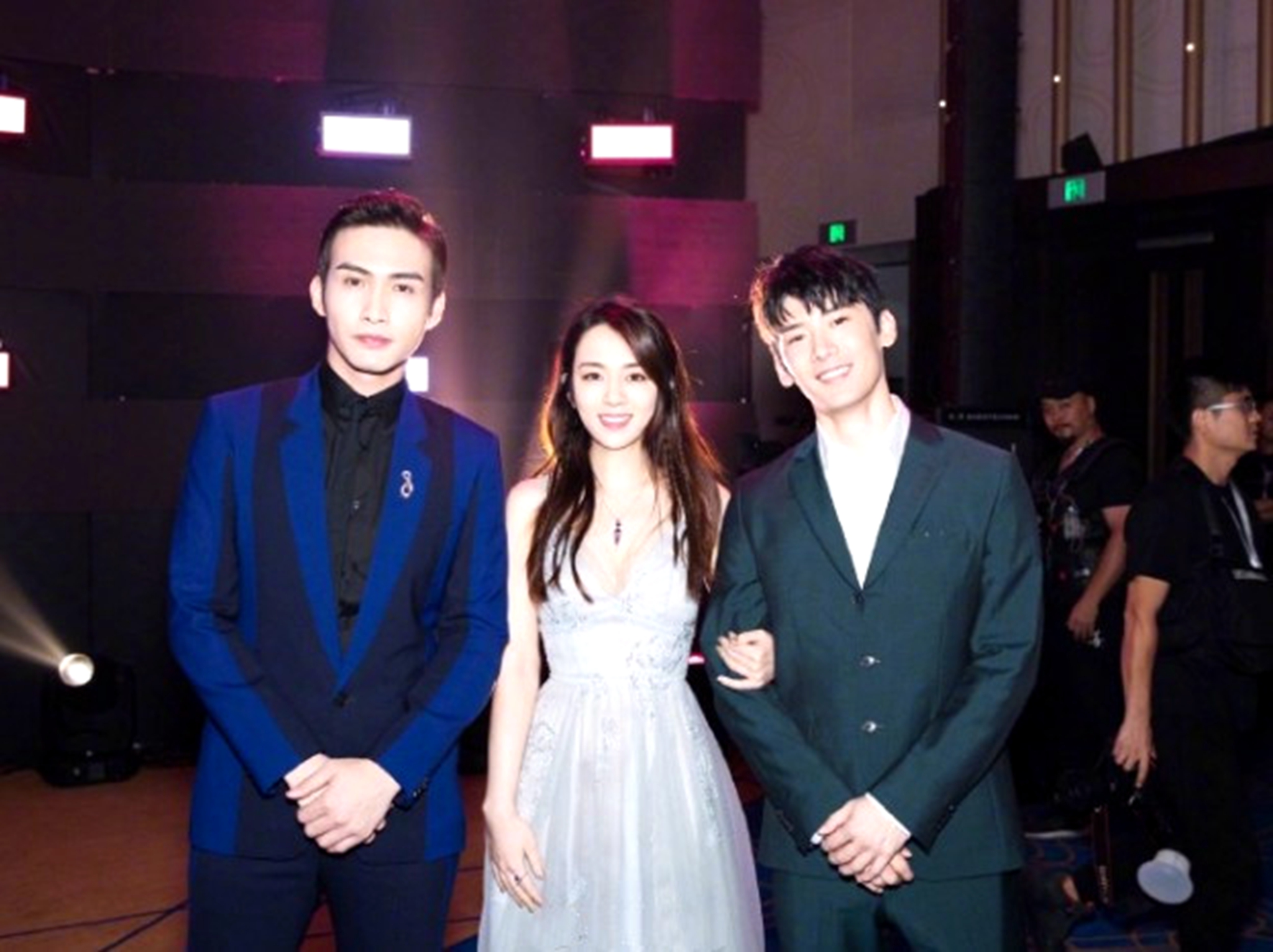 王晓晨绝世而独立,王晓晨是多少男人心中的女神