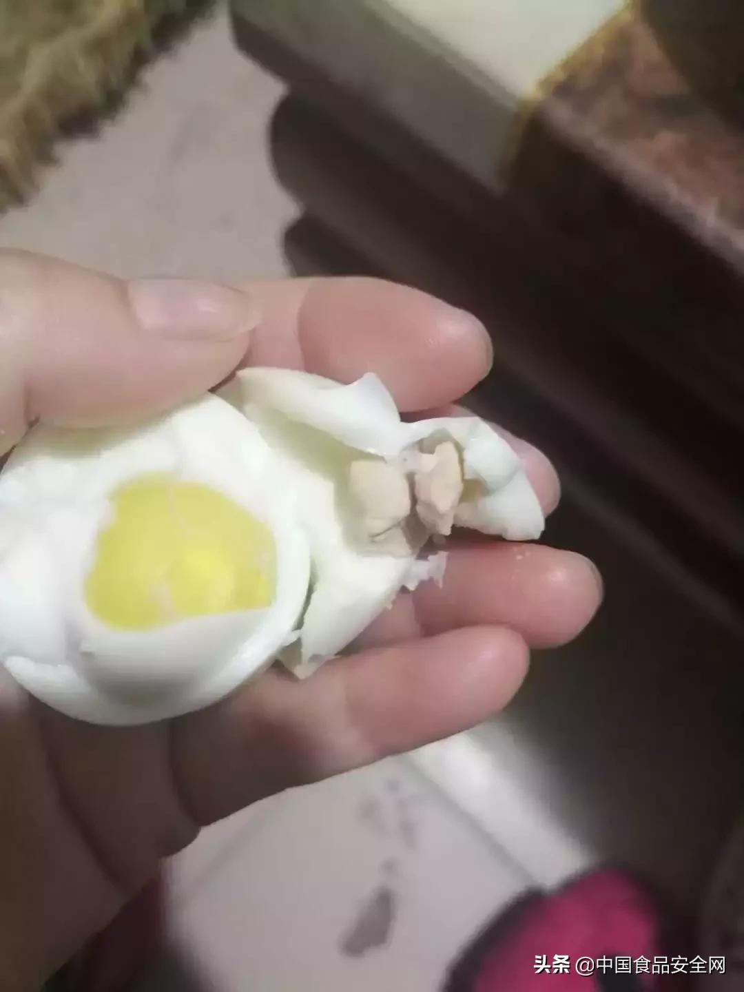 消费者投诉产品吃出异物,买家说吃出塑料投诉到工商局