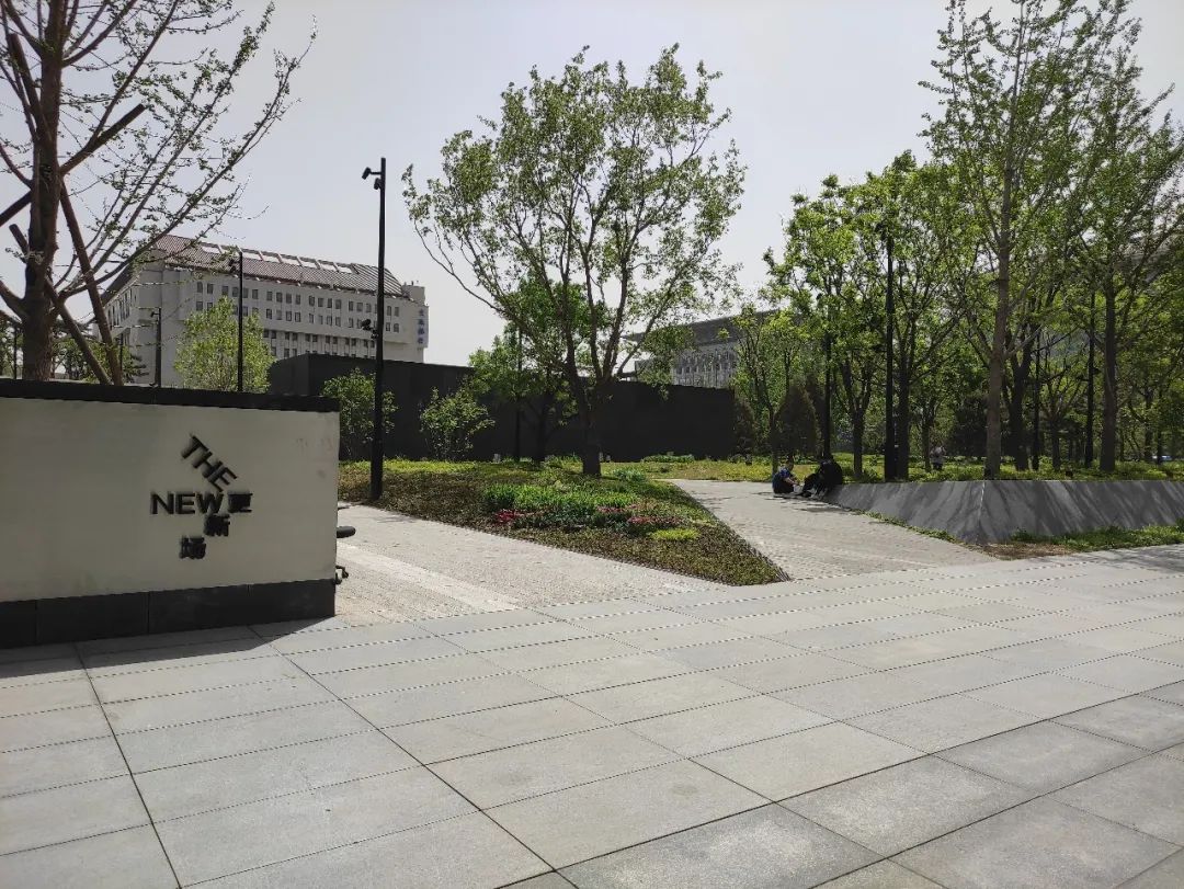 西单文化广场近期视频,西单文化广场改造