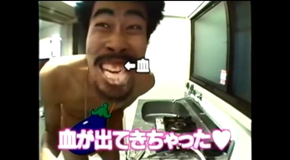 日本变态真人秀：全裸被监禁1年3个月，生活全被直播