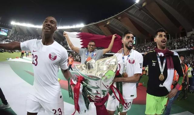 国足归化大动作,国足归化为什么不首发