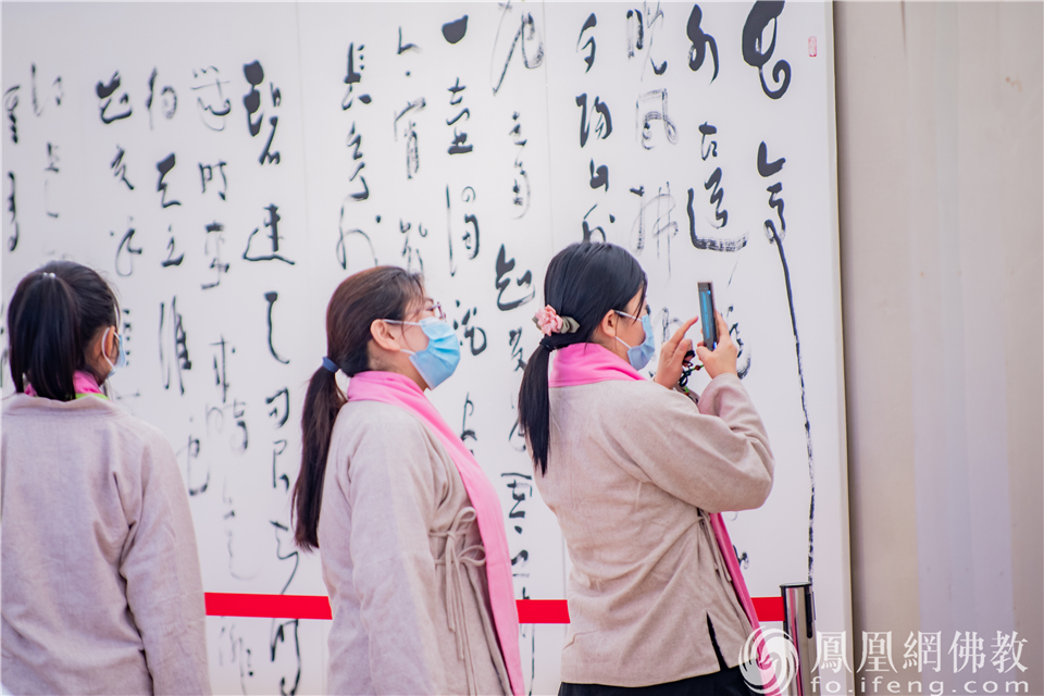 浣涙暀涔︽硶鍚嶅浣滃搧,浣涙暀涔︽硶鍚嶅浣滃搧娆ｈ祻