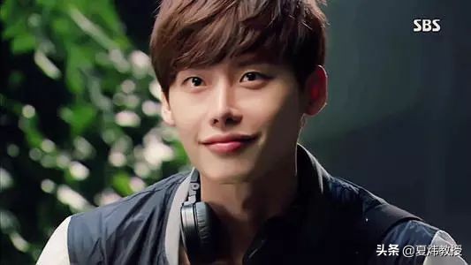 最美的眼睛形状,眼睛是什么样的形状才好看