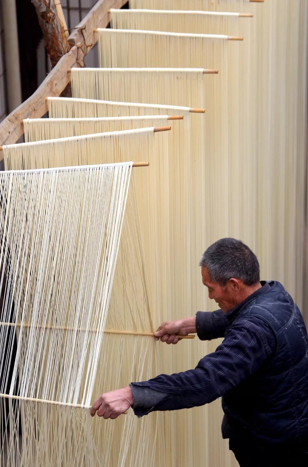 娌冲闈㈤,娌冲鐗硅壊闈㈤