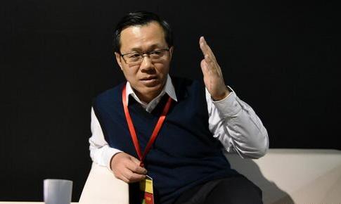 “一指禅”后，白百何频曝新恋情，上演“摸臀杀”的张爱朋去哪了