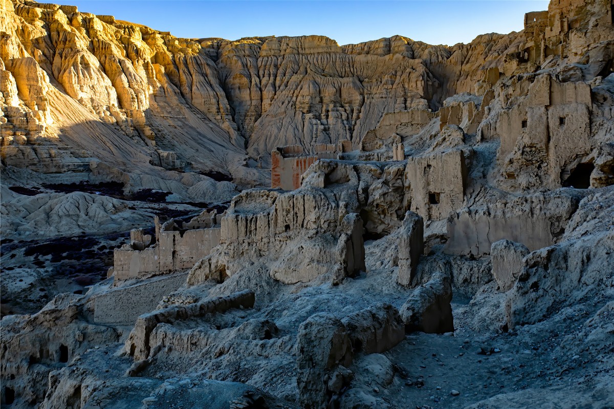 古格王朝为什么一夜之间神秘消失,古格王朝一夜之间消失吗