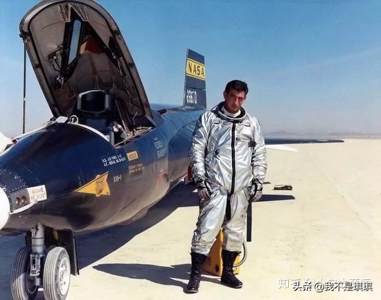 大力出奇迹logo设计,大力出奇迹的技法