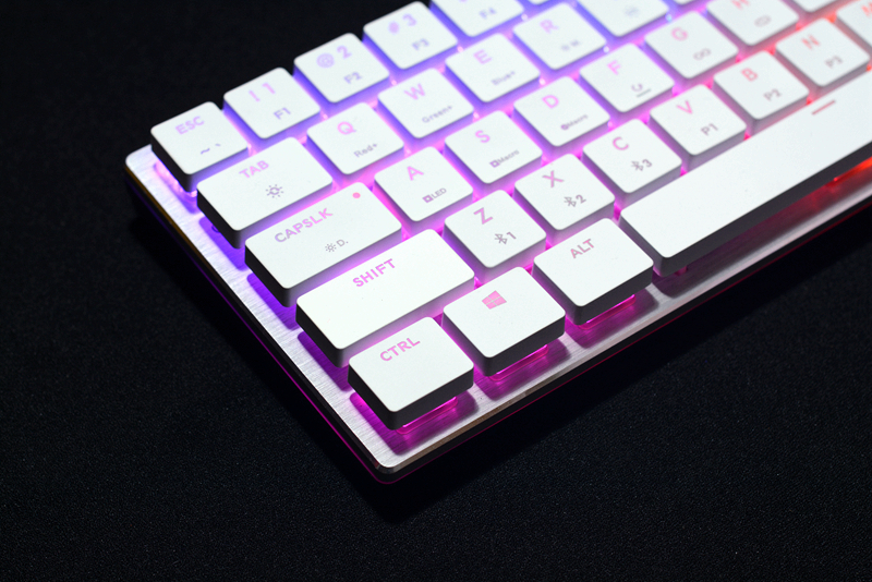 有一种键盘叫仅此一款,酷冷至尊SK621键盘,60%配列、Cherry矮轴