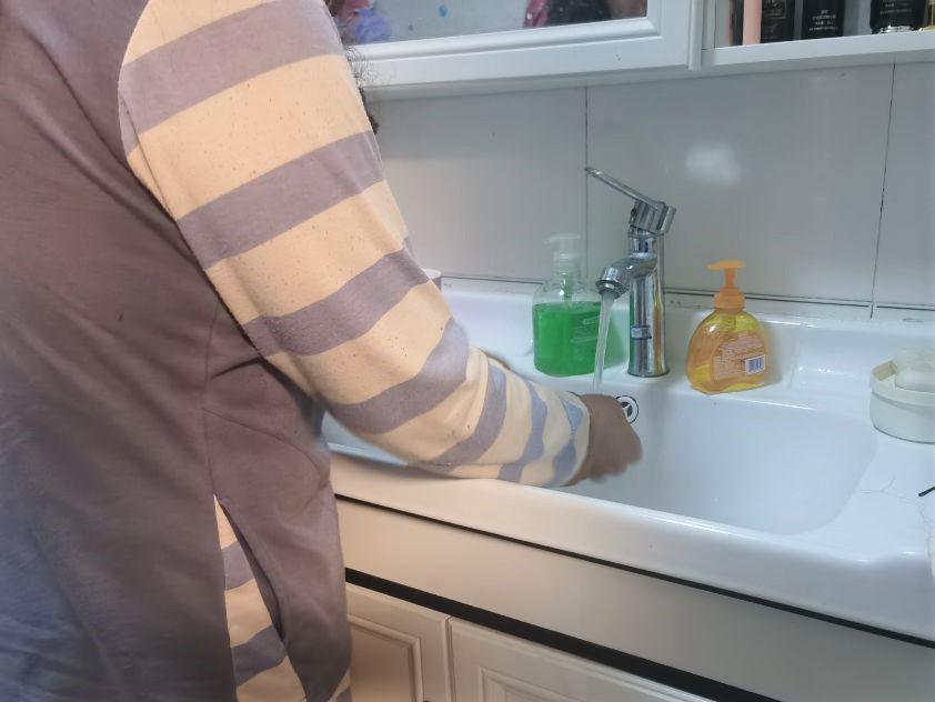 老房电热水器,老款热得快热水器